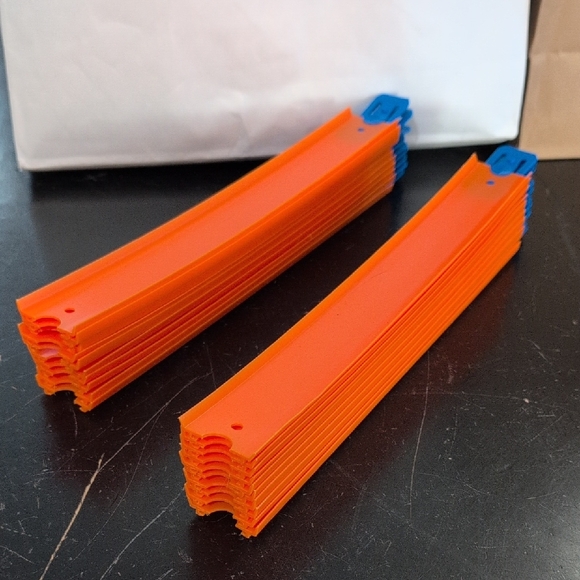 Hot Wheels Other - Hot Wheels Track - 20ft.